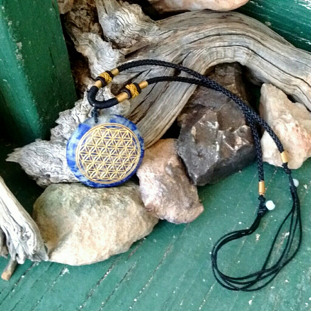 Natural Lapis Lazuli Flower of Life Necklace - Picture 5 of 7